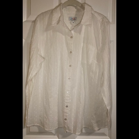 Denim&Co Tops - NWOT Denim & Co white button front big shirt with flicked dot.